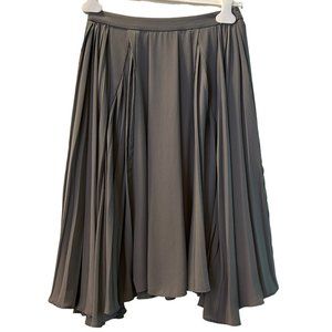 O'2nd Gray Pleated Chiffon Knee-Length Skirt, Size 2